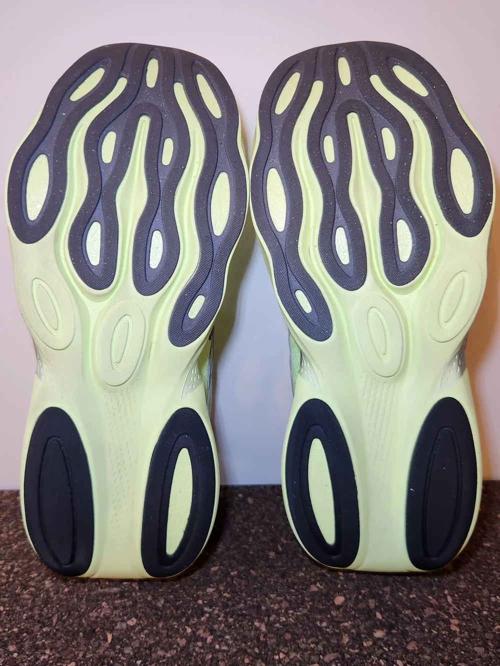New Balance Ellipse V1 Running Shoes Womens Size 8.5 Wide